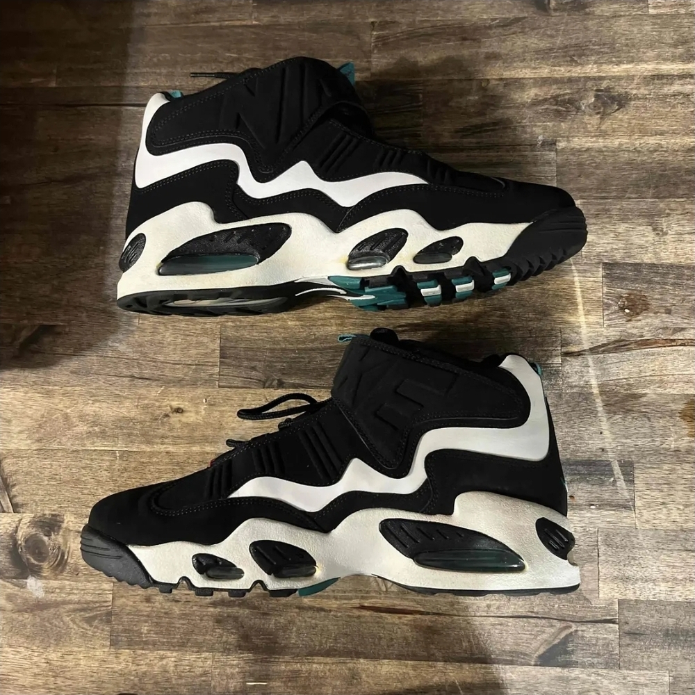 2021 Air Griffey Max 1 'Freshwater' 2021 Badly damage